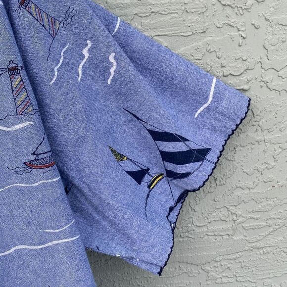 Palm Grove Boats & Lighthouses Sz 2X Button Up - Picture 4 of 15